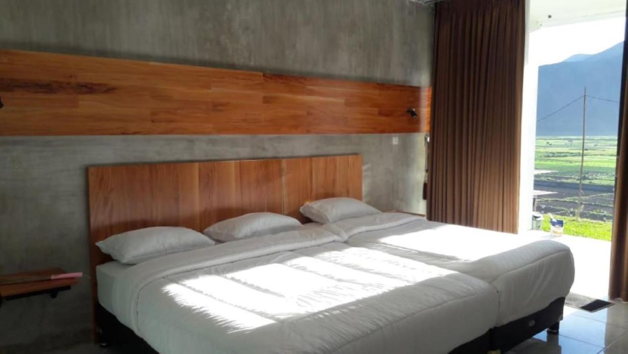 Rinjani Green Park Syariah Hotel Сембалун Лауанг Екстериор снимка